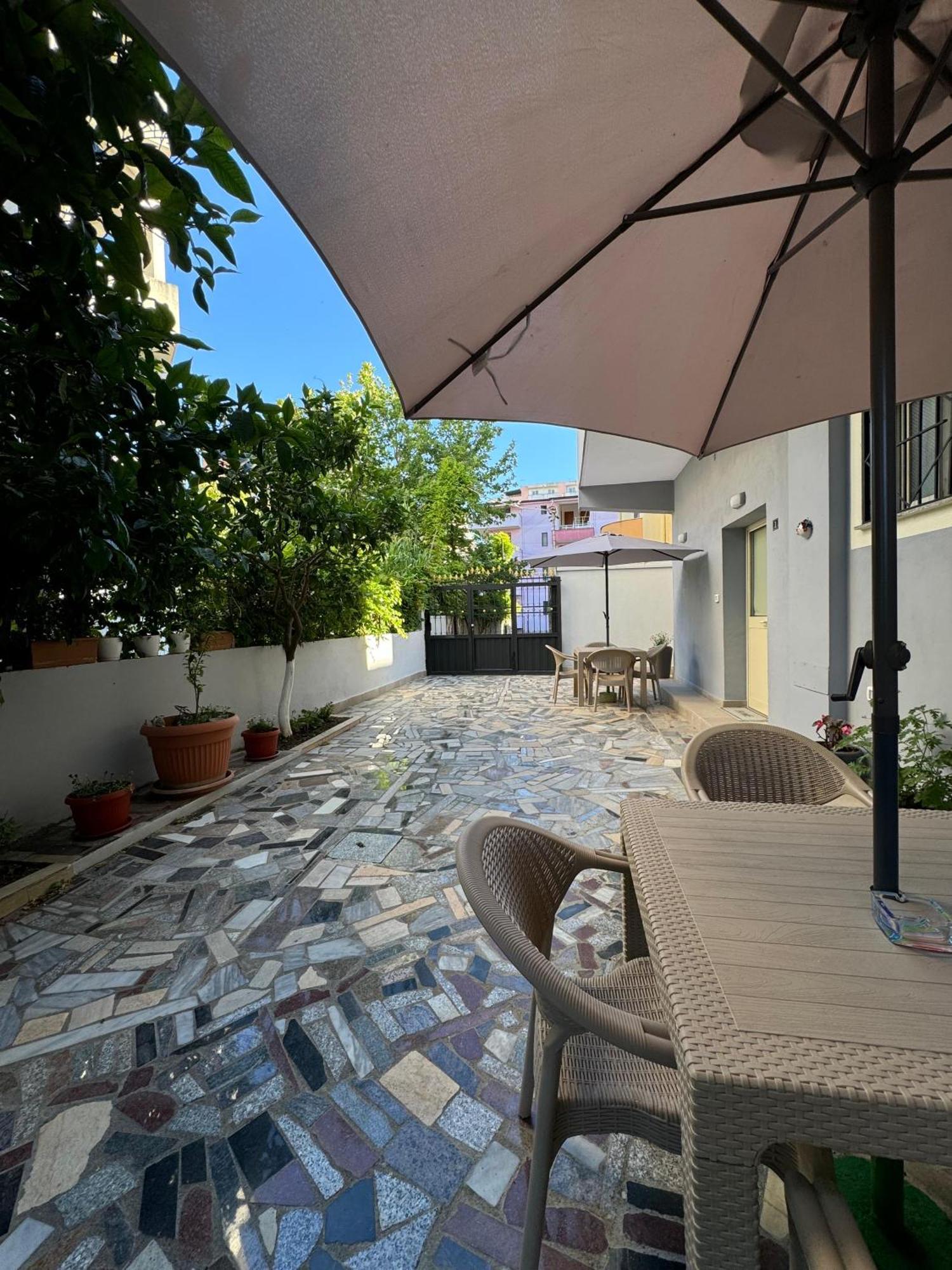 Edlira Apartments Durres Exterior photo